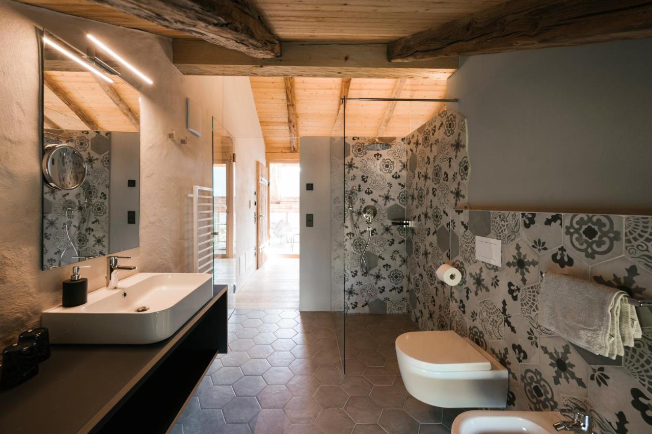 St. Vigilius Modern Historic Apartments Nalles Bagian luar foto