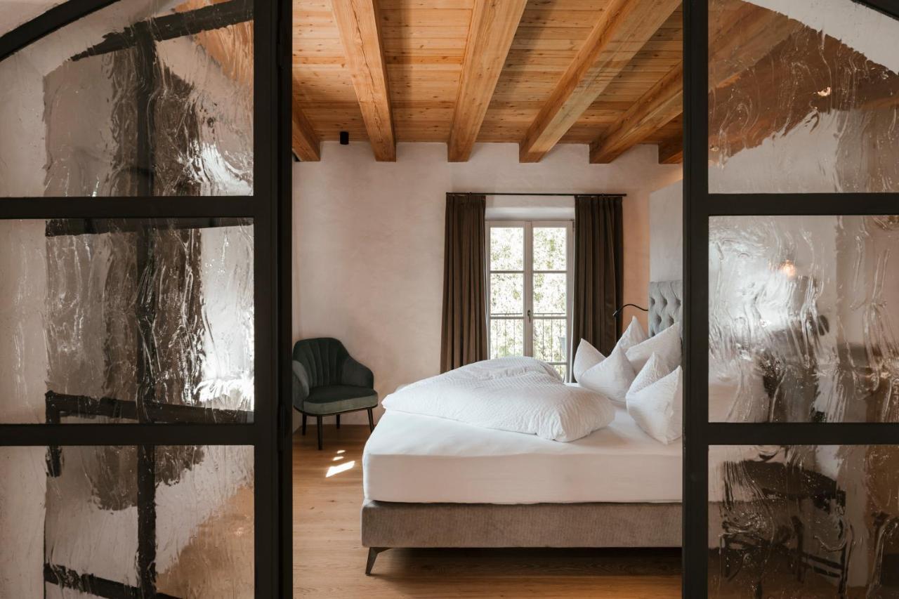 St. Vigilius Modern Historic Apartments Nalles Bagian luar foto
